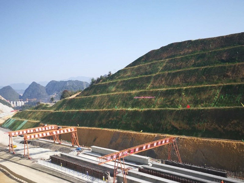 道路建設的重中之重--生態(tài)防護工程